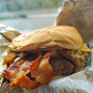 Double bacon master (shot #1)