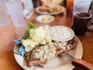 Lil' Jon Restaurant & Lounge