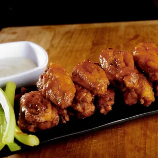 food, bbq chicken, fried chicken, chicken, bbq wings, chicken wings, chicken wings and fried chicken, fried chicken wings, poultry