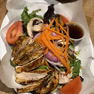 House Salad with chicken