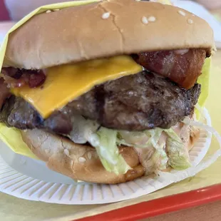 Bacon Cheeseburger