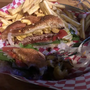 Mad Maddox burger!