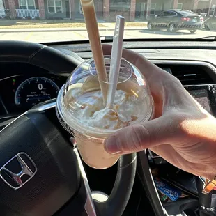 Salted caramel Milkshake