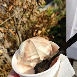 Ice cream swirl
