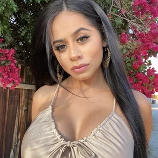 Ariana G.