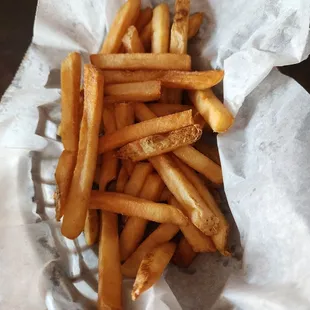 Small side of Fries (lacked seasoning)