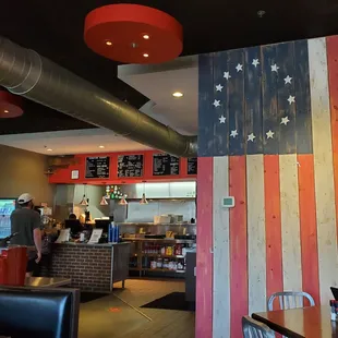 Burgrz is decorated Americana style with lots of B&amp;W pics, many of Detroit.