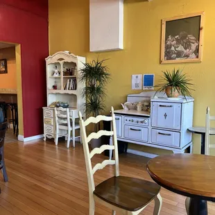 a dining room and kitchen