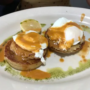 Crab Cake Benedict