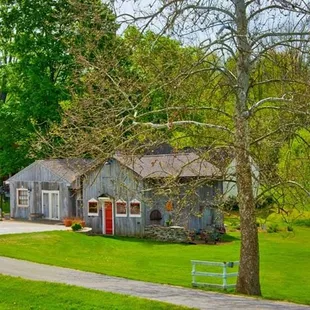 Willis Graves Bed and Breakfast Inn