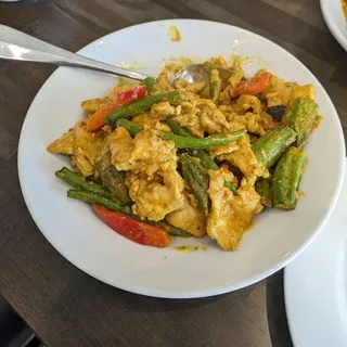 Dry Curry Chicken (GF)