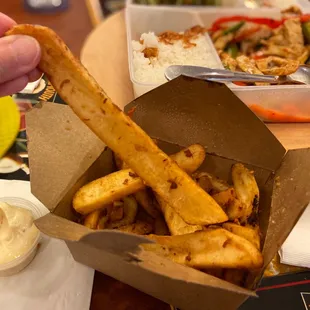 Balachaung steak fries: stayed amazingly crunchy after arriving home 20 minutes later.