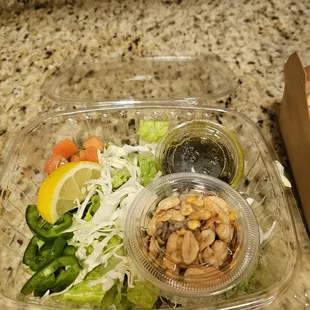 tea leaf salad (small)