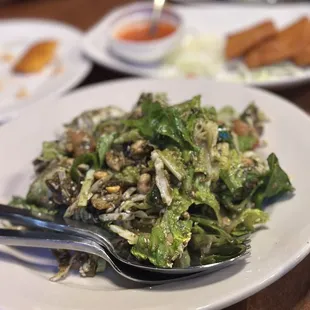 Tea leaf salad