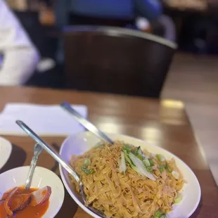 Burmese Garlic Noodle