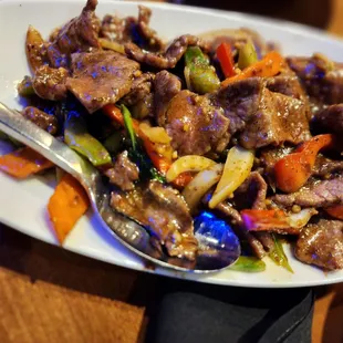 Black pepper beef