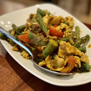 Dry Curry Chicken (GF)