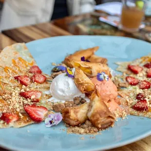 Dessert Trio - Fried Banana spring rolls, Plantha, Coconut and Thai Tea ice cream
