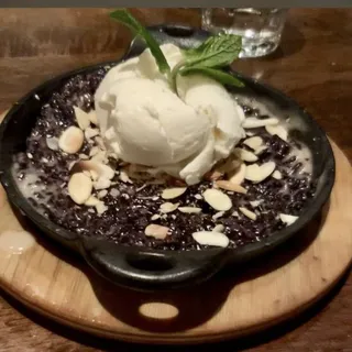 Sweet Black Sticky Rice