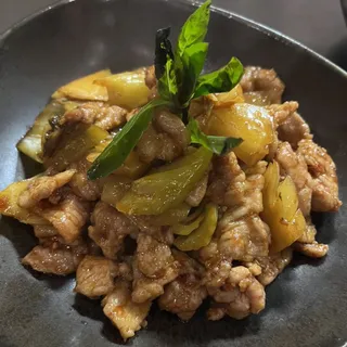 Pork Belly with Green Mustard