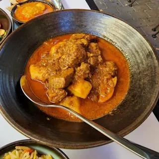 Burmese Curry Lamb