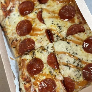 Honey Hot Pepperoni Flatbread Pizza