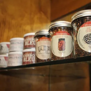 Fine pipe tobaccos from Cornell &amp; Diehl and Briarworks Tobacco!