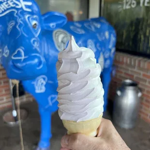 Frozen Yogurt Twist - Blackberry &amp; Vanilla