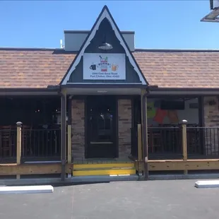 the front of the building