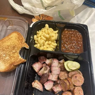 BURNT END PLATTER SAUSAGE PLATTER