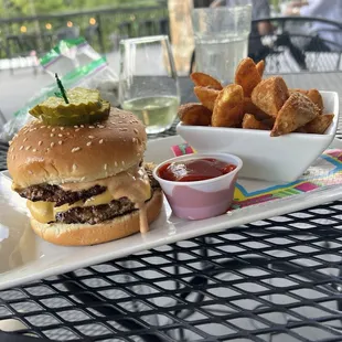 Smash burger.