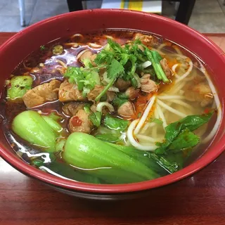 A3. Spicy Chicken Rice Noodle Soup