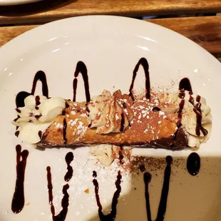 Delicious cannoli