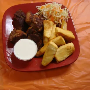 Yuca Con Chicherron