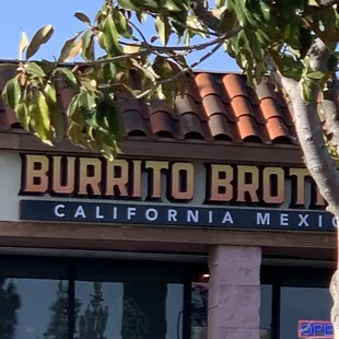 outside, burritos and wraps