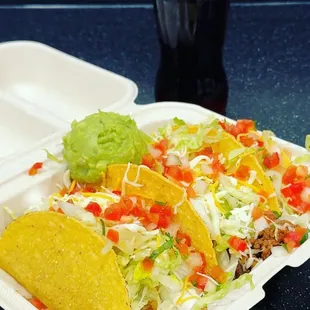 3 taco plate with choice of soft flour/corn shells or crispy shell.