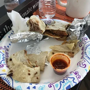 I always cut my burritos in half so that's why you only see half of the desherbada burrito.