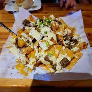 a plate of nachos