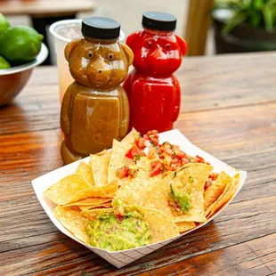 nachos, food