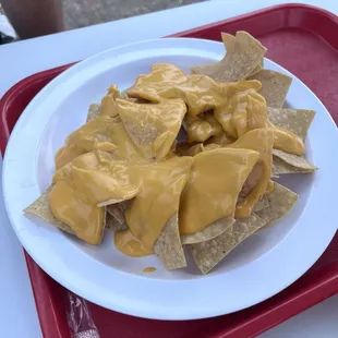 Nachos with cheese