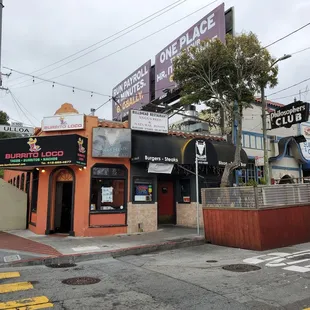 the outside of a mexican restaurant