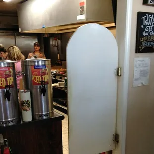 Sweet &amp; unsweet Tea is always fresh.