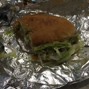 Torta de jamón con aguacate y queso!