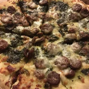 Basil pizza