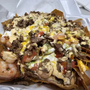 Surf &amp; Turf nachos