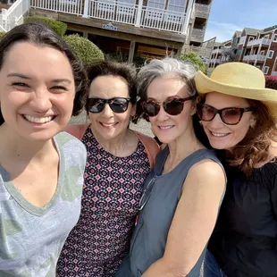 4girls1long weekend, 2021