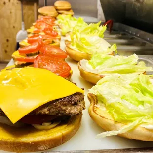 a long line of burgers