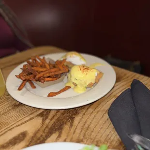 Smoked Salmon Benedict