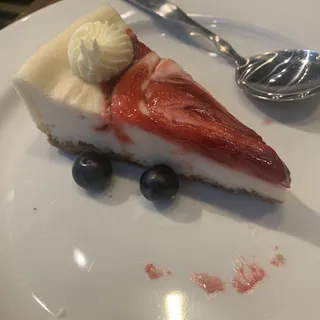 Vegan Raspberry Cheesecake