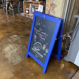 Entrance welcome sign